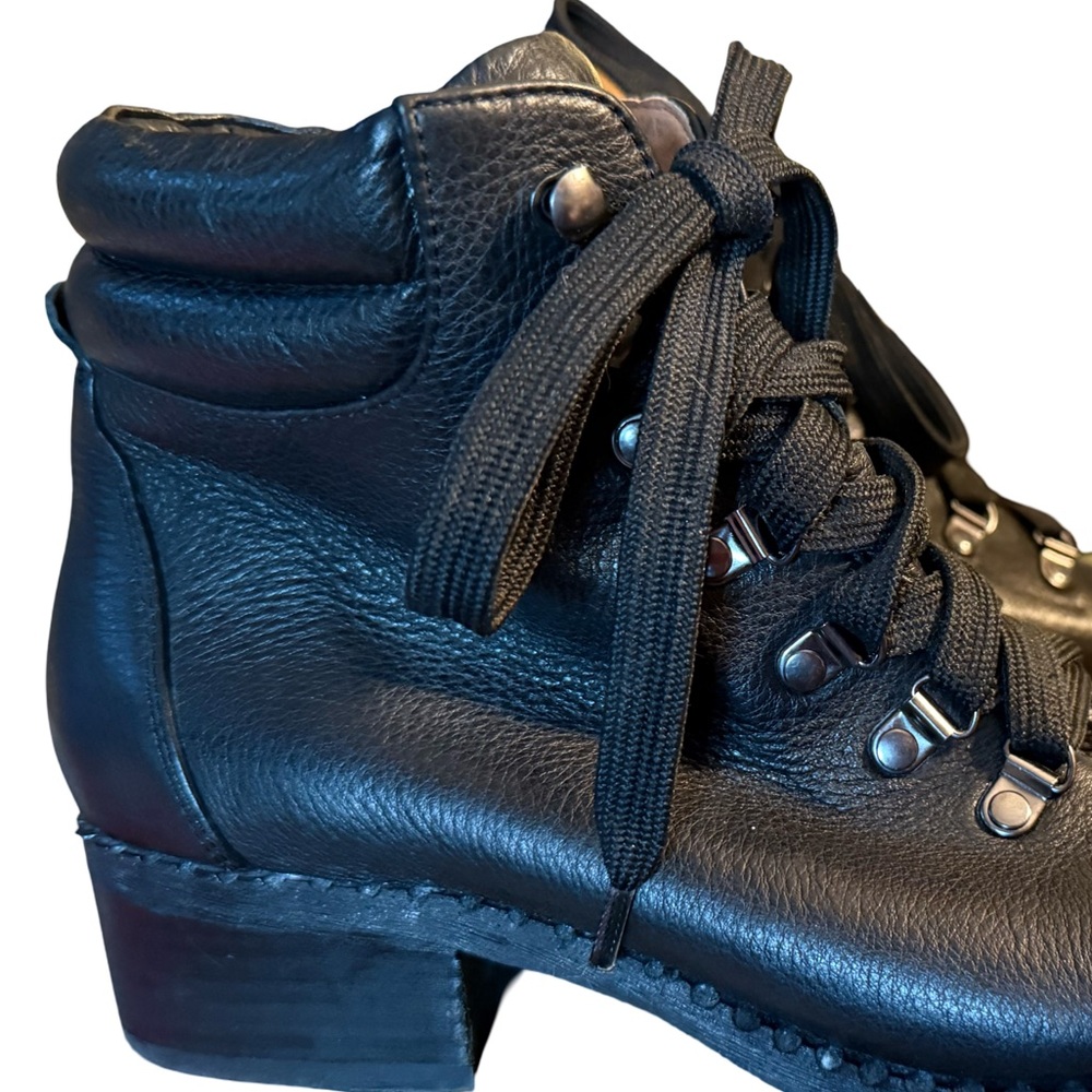 Gentle Souls Kenneth Cole NWOT Sz 10 Black Leather Ankle Hiker Boots (SH033) - Picture 3 of 13